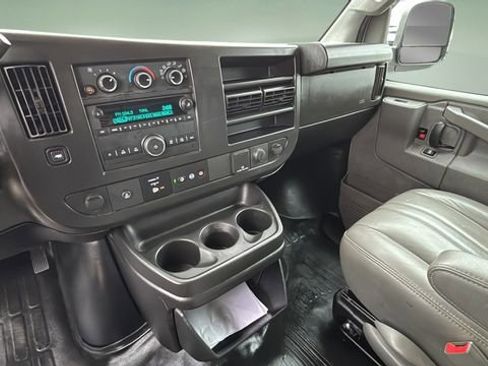 Used 2022 Chevrolet Express 2500 Work Van w/ Driver Convenience Package image 22