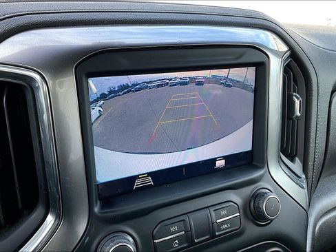 Used 2022 Chevrolet Silverado 1500 LT Trail Boss image 29