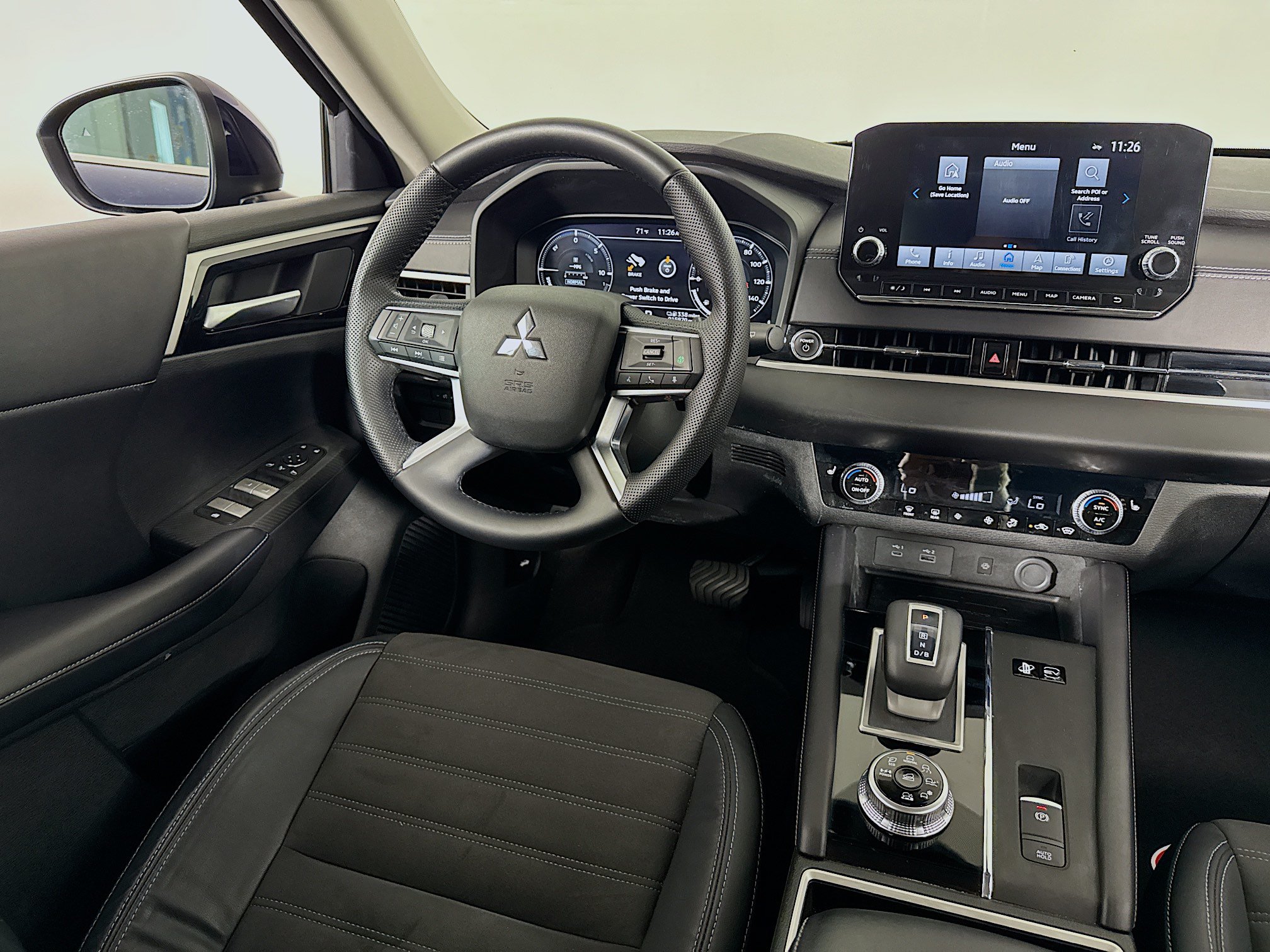Used 2023 Mitsubishi Outlander SE AWD/4WD image 37