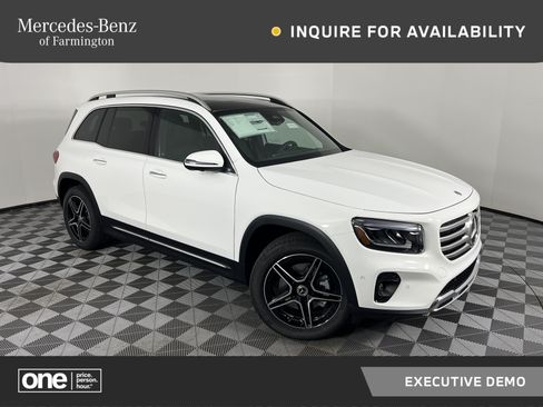 Used 2026 Mercedes-Benz GLB 250 4MATIC image 1
