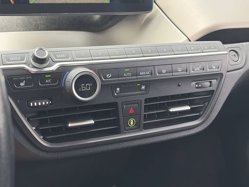Used 2017 BMW i3 RWD image 26