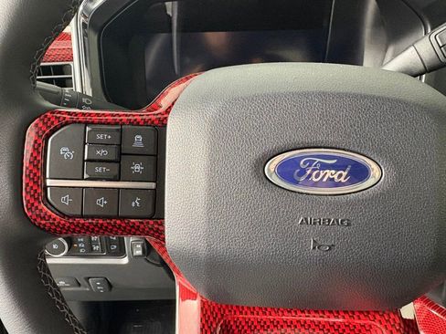 New 2025 Ford F250 Lariat w/ Lariat Ultimate Package AWD/4WD image 29