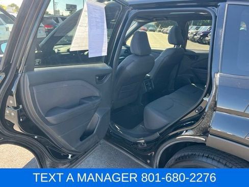 Used 2025 Subaru Forester Premium w/ Convenience Package #2 AWD/4WD image 20