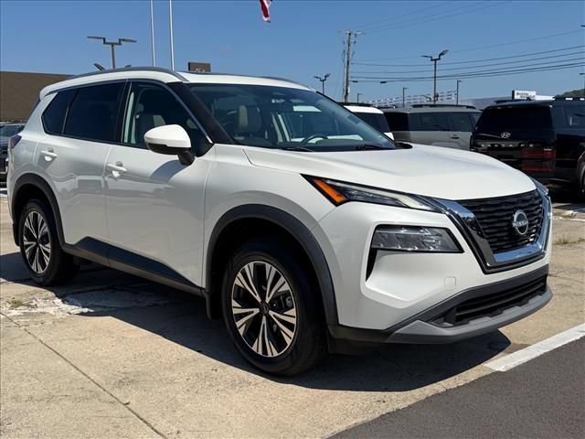 Used 2023 Nissan Rogue SV w/ SV Premium Package AWD/4WD image 5