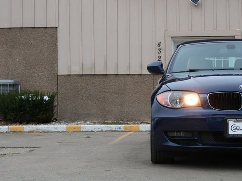 Used 2011 BMW 128i I image 3