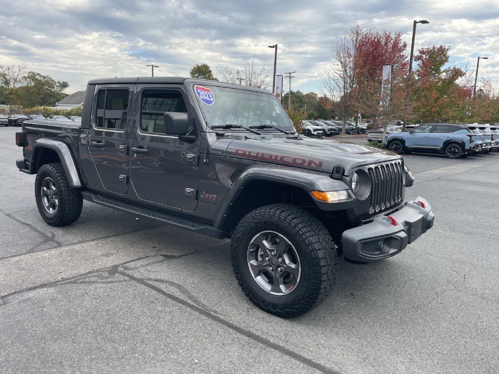 Used 2023 Jeep Gladiator Rubicon w/ Cold Weather Group AWD/4WD image 7