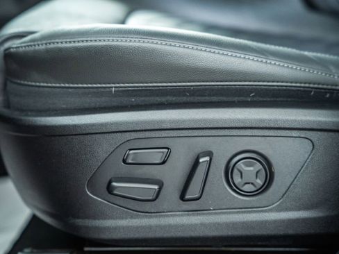 Used 2024 Kia Sorento SX Prestige image 40