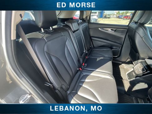 Used 2022 Lincoln Nautilus Reserve w/ Monochromatic Package AWD/4WD image 25