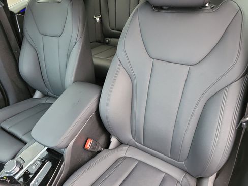 Used 2021 BMW X3 sDrive30i w/ Premium Package image 11