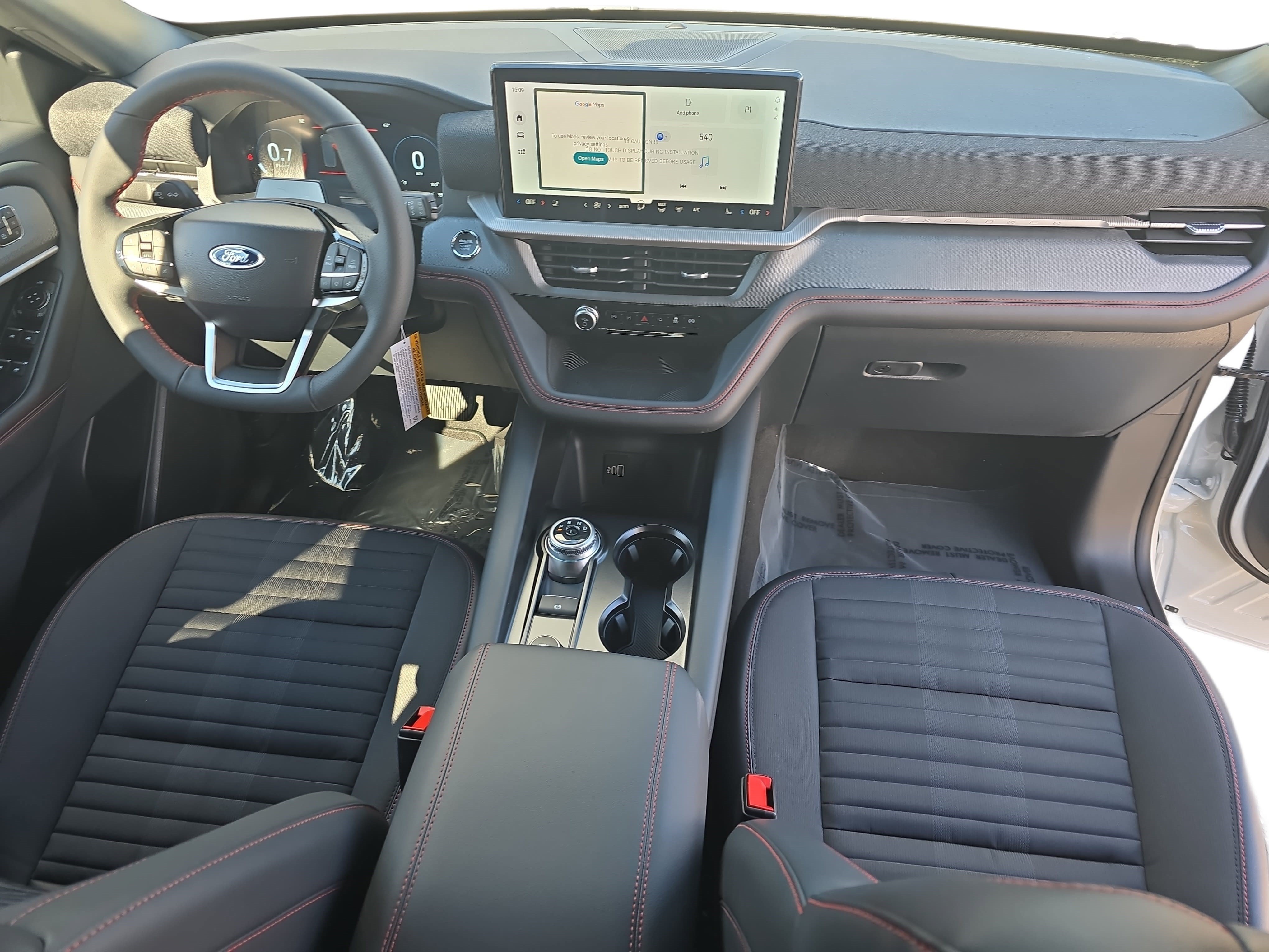 New 2026 Ford Explorer ST-Line w/ ST-Line Street Pack AWD/4WD image 9