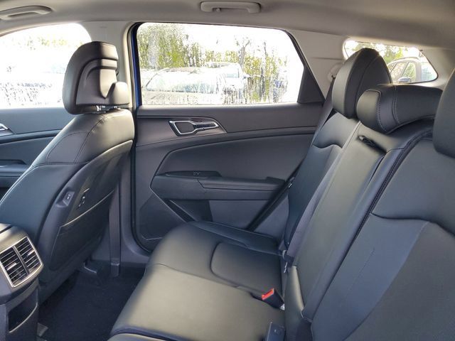 New 2026 Kia Sportage SX FWD image 26