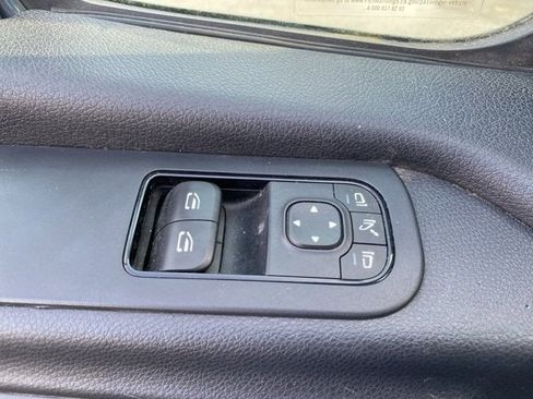 Used 2019 Mercedes-Benz Sprinter 144 Cargo image 21