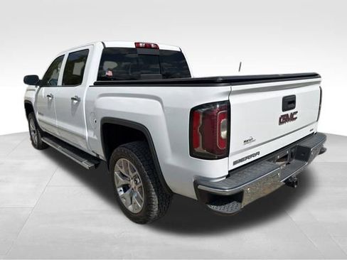 Used 2017 GMC Sierra 1500 SLT w/ SLT Premium Package image 5