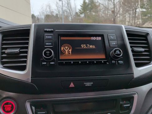 Certified 2019 Honda Passport Sport image 28