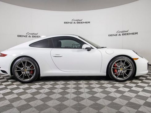 Used 2019 Porsche 911 Carrera S RWD image 3