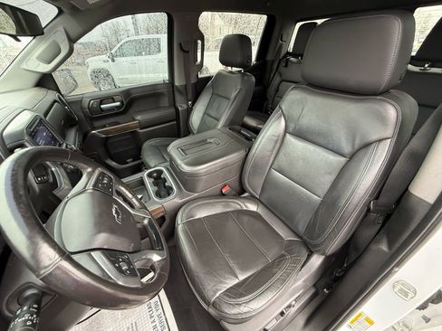 Used 2020 Chevrolet Silverado 1500 LT Trail Boss image 14