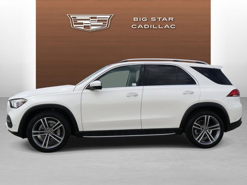 Used 2022 Mercedes-Benz GLE 350 w/ Premium Package image 2