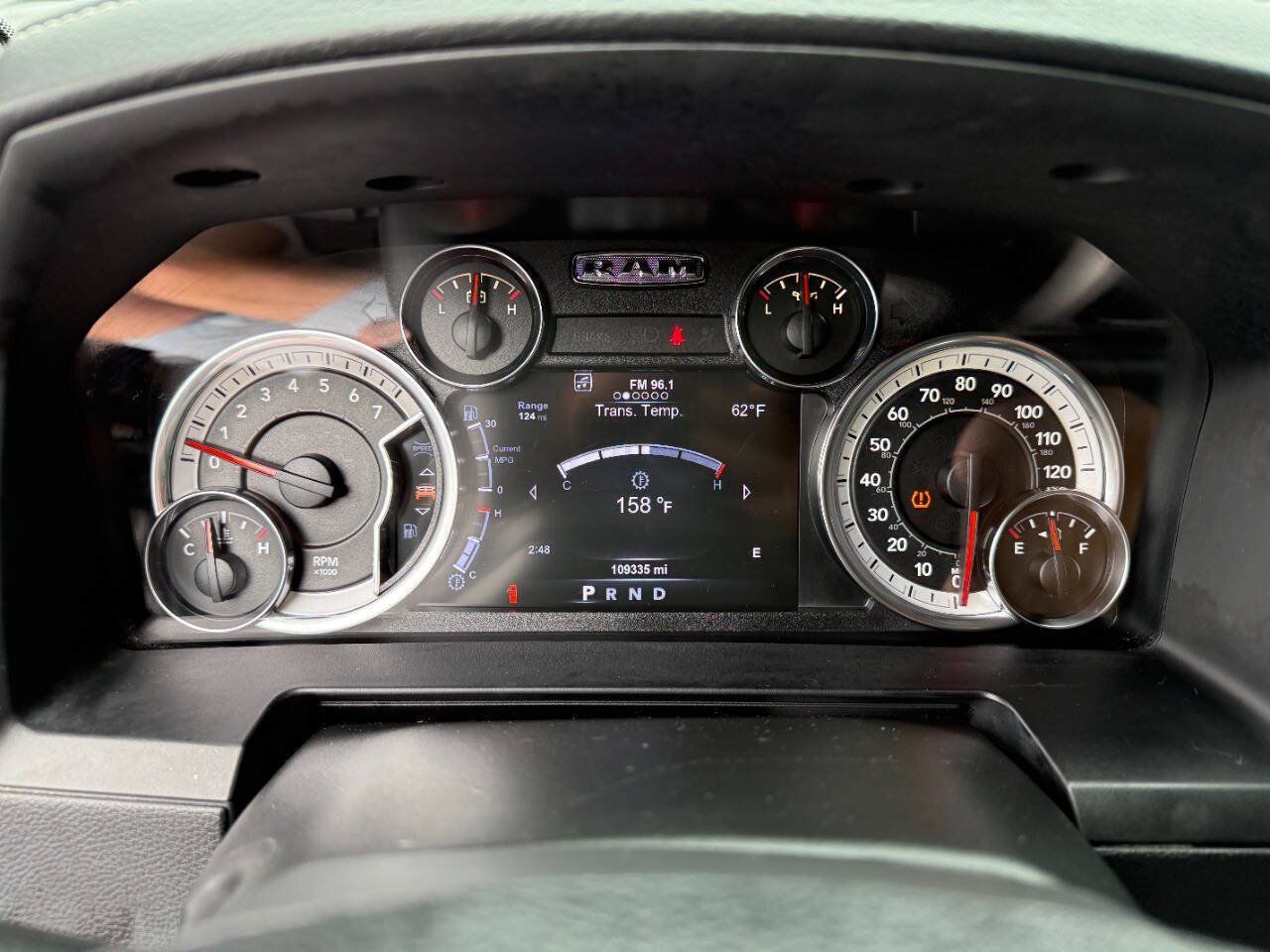 Used 2017 RAM 1500 Laramie w/ Convenience Group AWD/4WD image 21