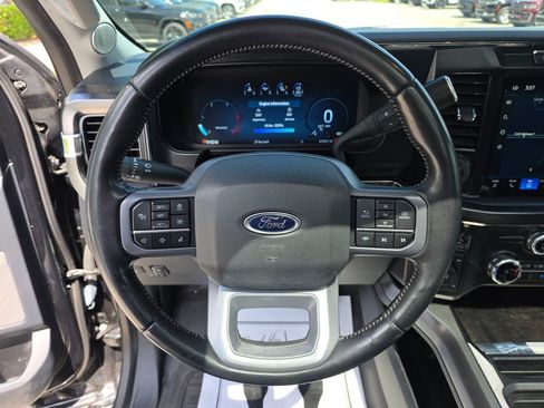 Used 2023 Ford F350 Lariat w/ Lariat Ultimate Package AWD/4WD image 26