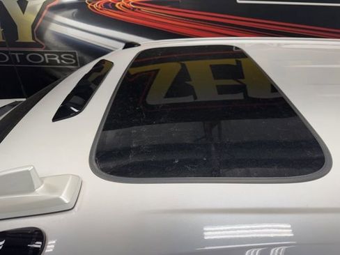 Used 2024 GMC Sierra 3500 Denali Ultimate image 6