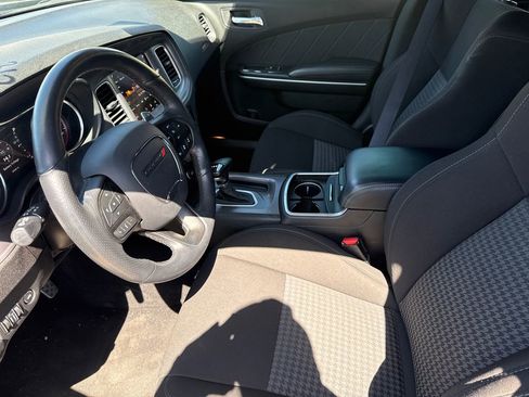Used 2023 Dodge Charger Scat Pack w/ Navigation & Travel Group image 18