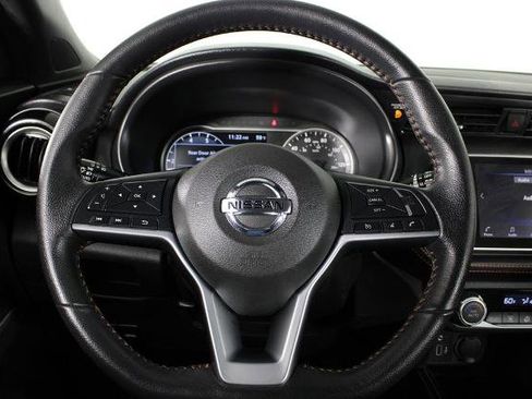 Certified 2020 Nissan Kicks SR image 21