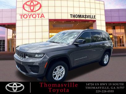 Used 2024 Jeep Grand Cherokee Laredo