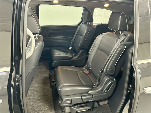 Used 2024 Honda Odyssey Elite image 21