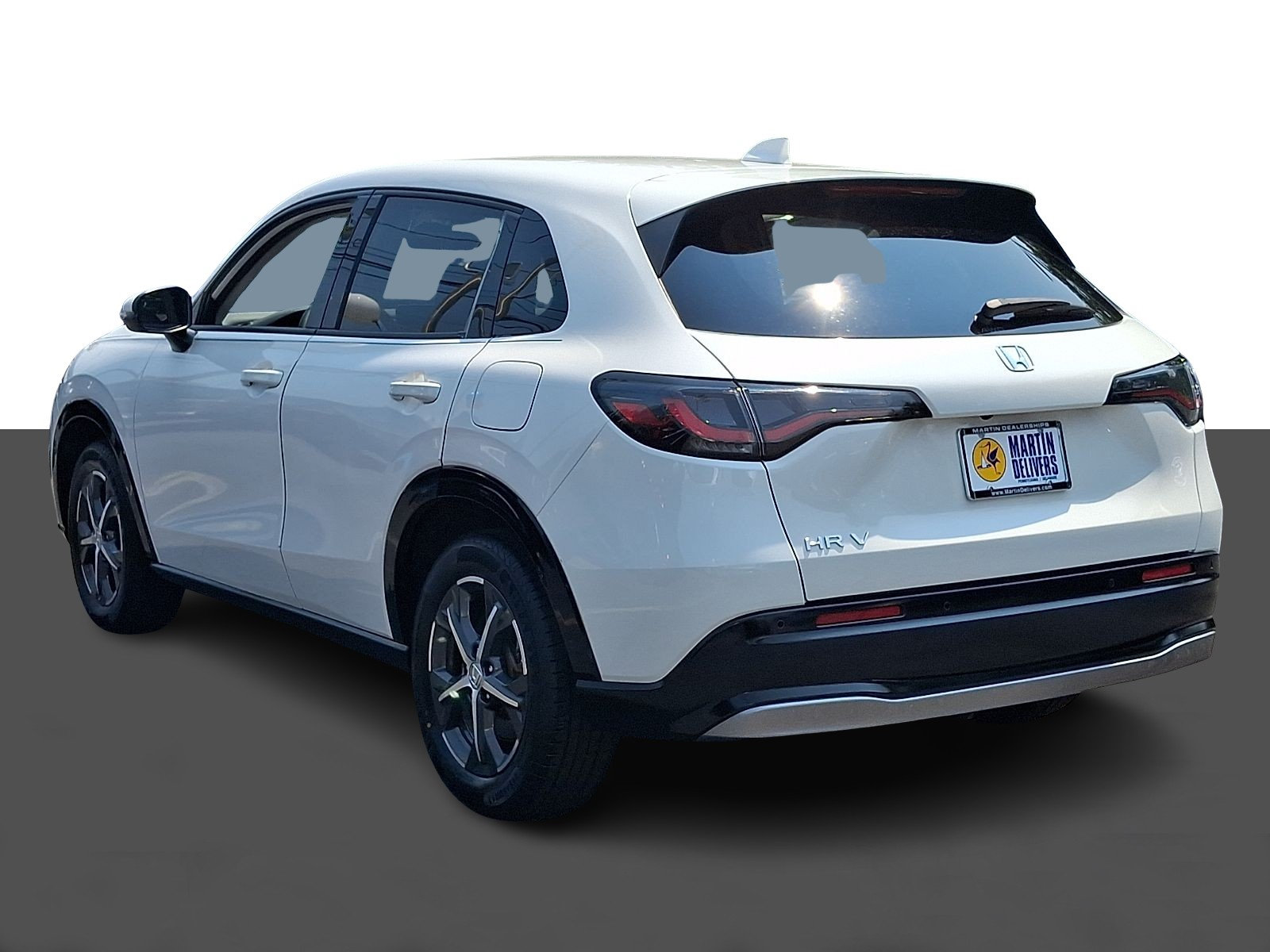 Certified 2024 Honda HR-V EX-L image 4