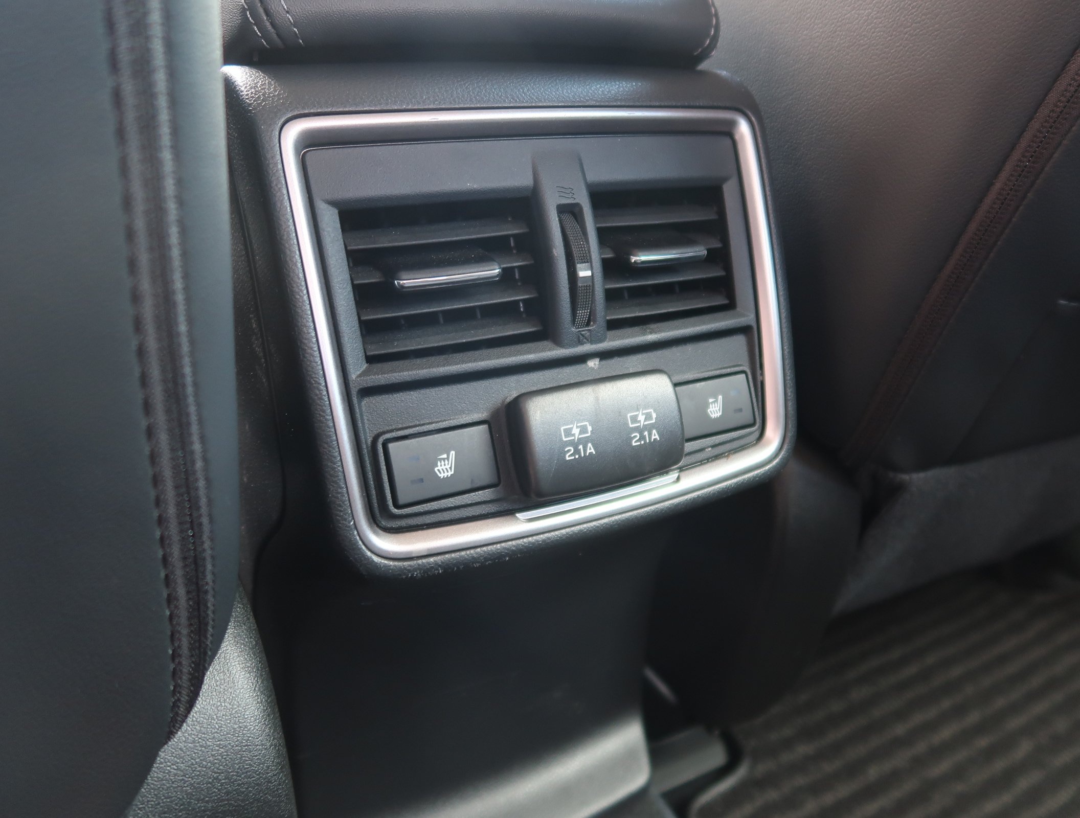 Certified 2023 Subaru Forester Touring AWD/4WD image 34