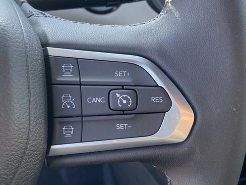 New 2026 Jeep Compass Limited image 27