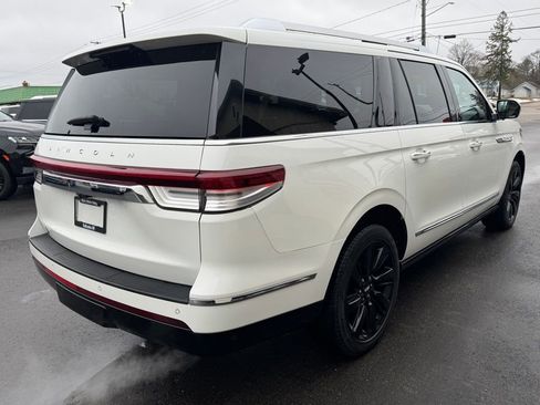 Used 2024 Lincoln Navigator L Reserve w/ Equipment Group 201A image 5
