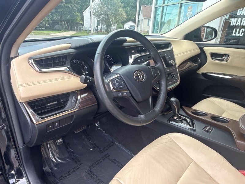 Used 2013 Toyota Avalon XLE Premium FWD image 10