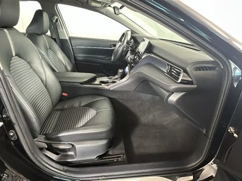 Used 2024 Toyota Camry SE FWD image 28