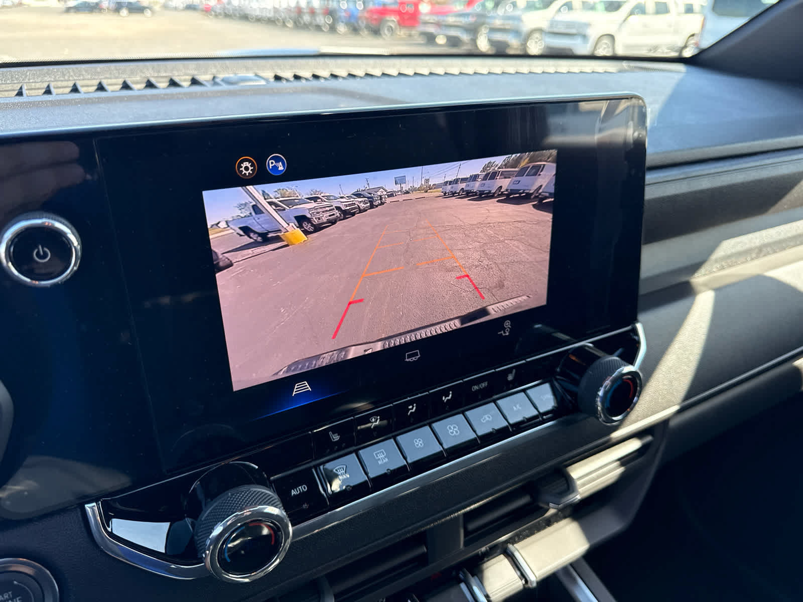 New 2026 Chevrolet Colorado Trail Boss AWD/4WD image 17
