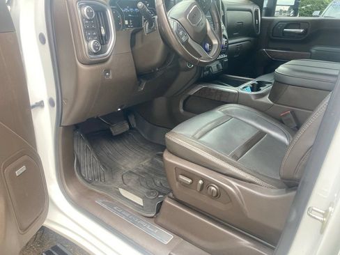 Certified 2023 GMC Sierra 2500 Denali AWD/4WD image 24