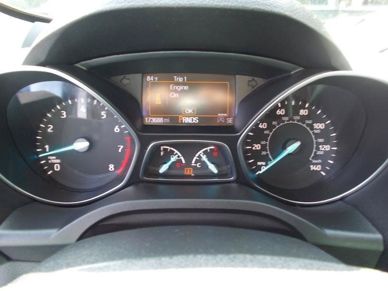 Used 2017 Ford Escape SE w/ Equipment Group 201A FWD image 33
