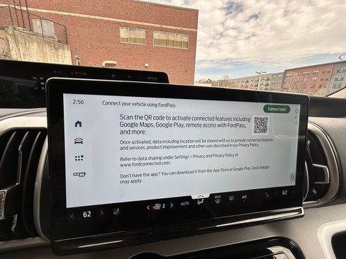 Used 2025 Ford Expedition Active AWD/4WD image 18