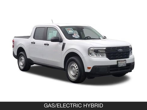 Used 2023 Ford Maverick XL FWD image 2