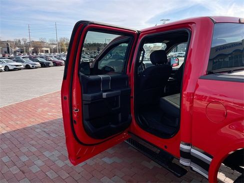 Used 2018 Ford F150 XLT w/ Equipment Group 302A Luxury image 27