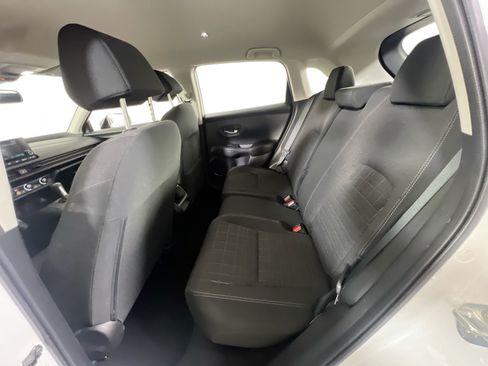 Used 2023 Honda HR-V LX image 22