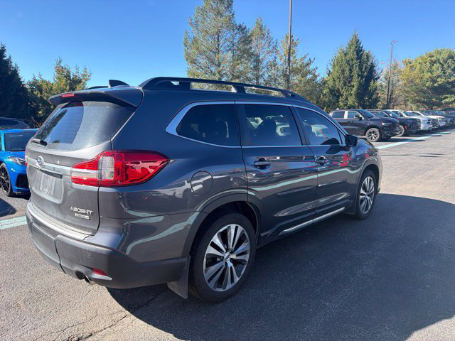 Used 2022 Subaru Ascent Limited w/ Technology Package AWD/4WD image 5