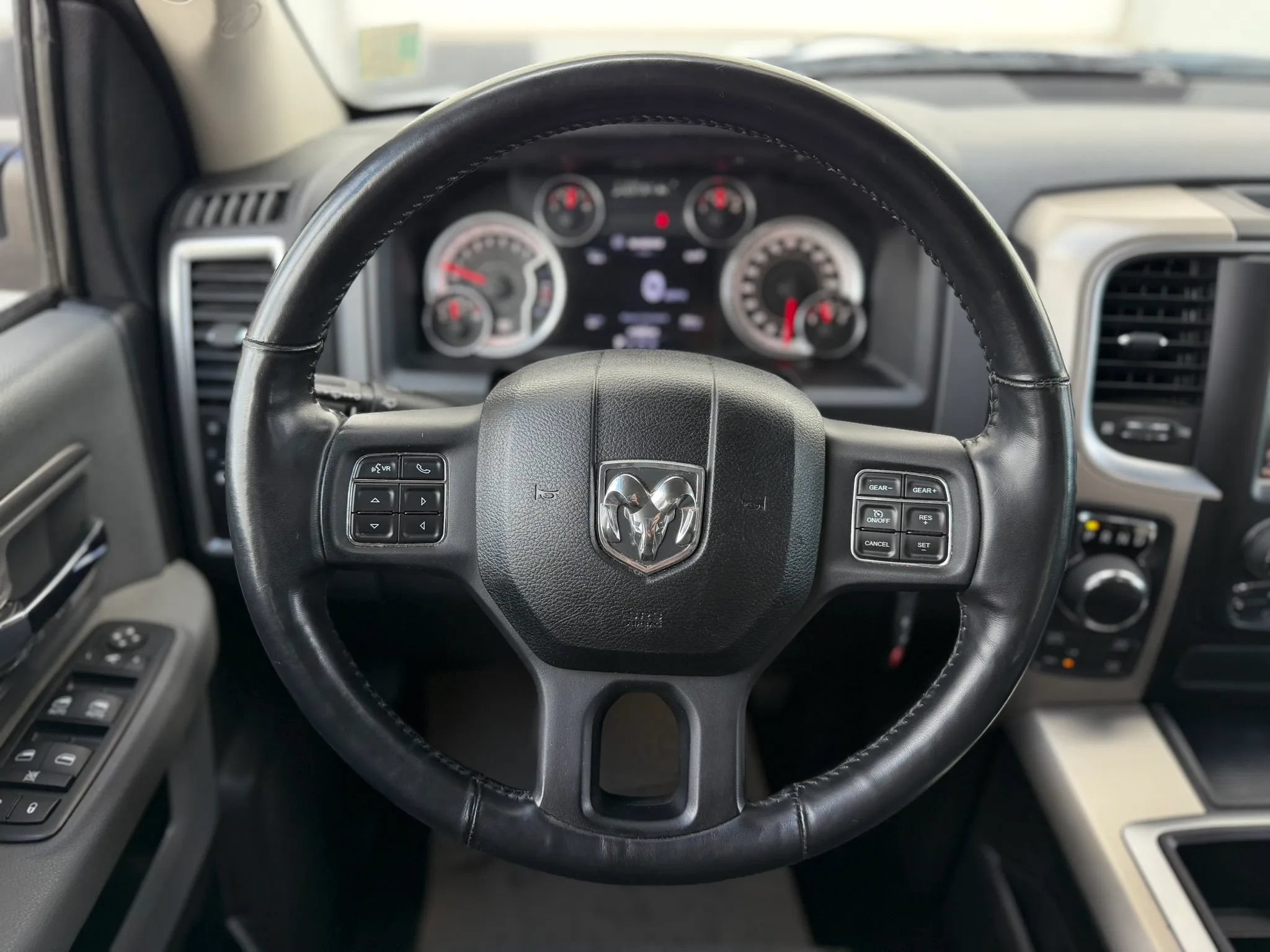 Used 2014 RAM 1500 Big Horn AWD/4WD image 23