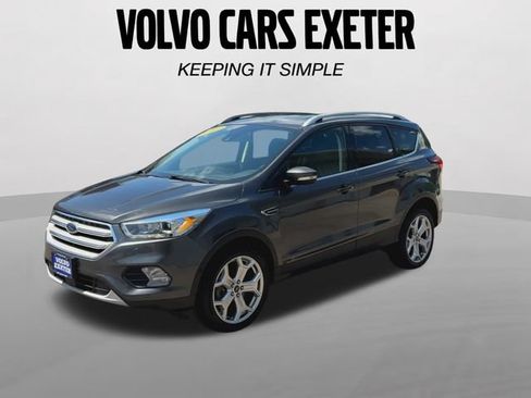 Used 2019 Ford Escape Titanium AWD/4WD image 4