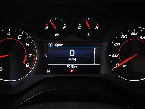 Used 2021 Chevrolet Camaro LT w/ RS Package RWD image 13