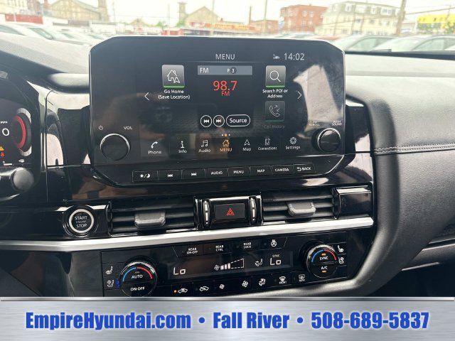 Used 2022 Nissan Pathfinder Platinum w/ Lighting Package (N92) AWD/4WD image 21