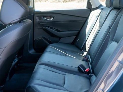 Used 2023 Honda Accord Touring image 12