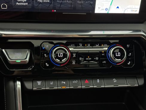 New 2026 GMC Sierra 2500 Denali Ultimate AWD/4WD image 34