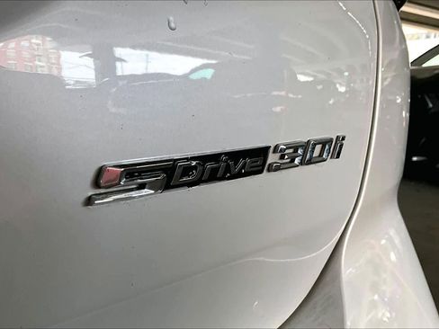 Used 2023 BMW X3 sDrive30i w/ Convenience Package image 9