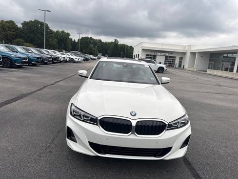 Used 2023 BMW 330i xDrive Sedan w/ Driving Assistance Package AWD/4WD image 2